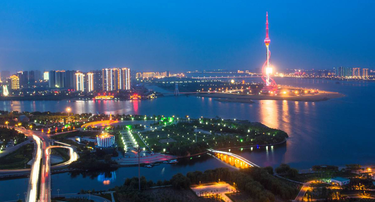 《新型城镇化和全域旅游背景下 城市游憩空间研究 ———以临沂市为例》  作者：李欢欢